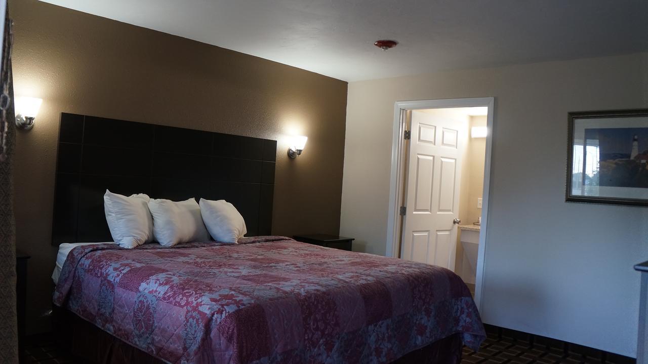 Best Stay Inn Plainville Exterior photo